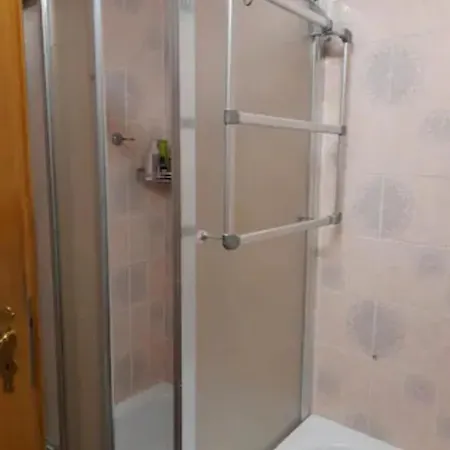 Privat Host *